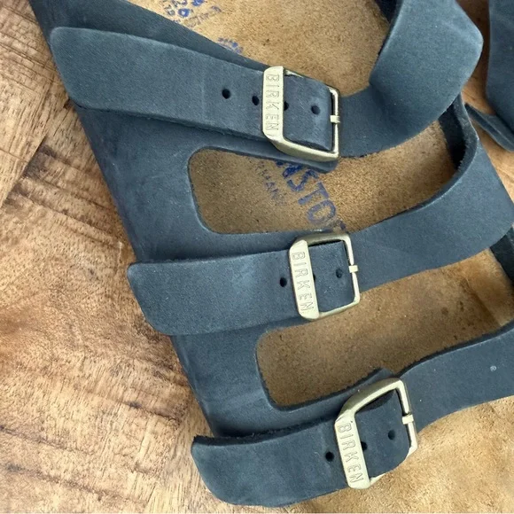 Birkenstock Florida Sandals Size 41 - Picture 8 of 9